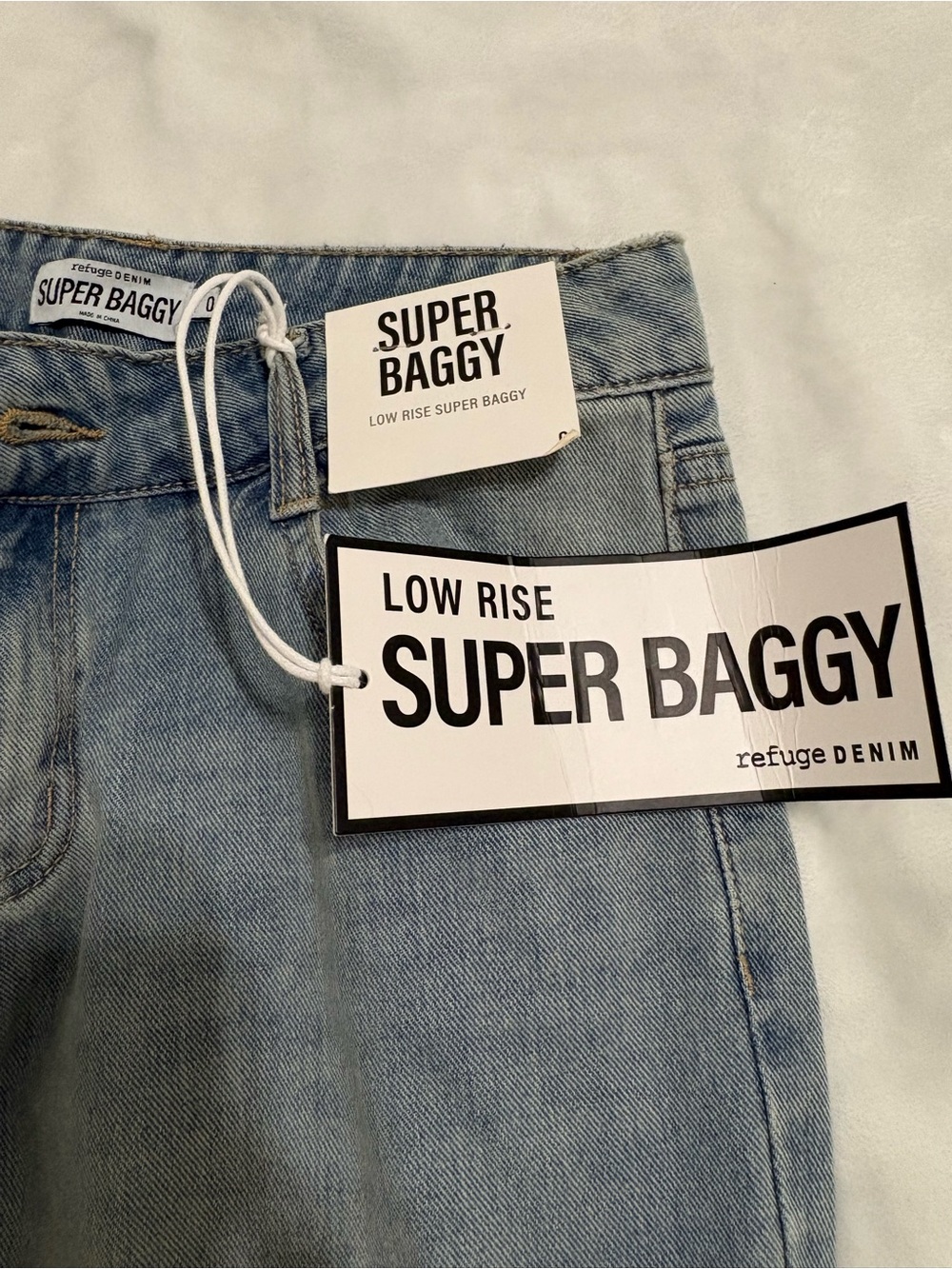 Low Rise Super Baggy Womens’s Jeans - Light Blue Wash